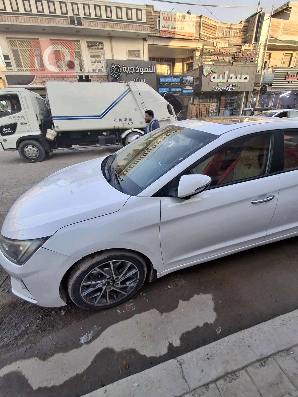 هیوندای ئەلەنترا